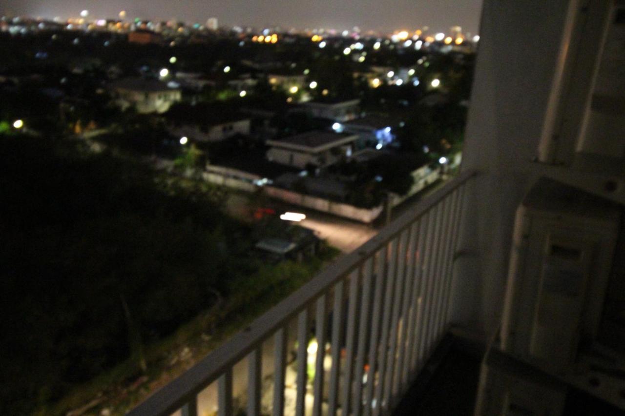 Lee Place Phatthanakan Condo Bangkok Exterior photo